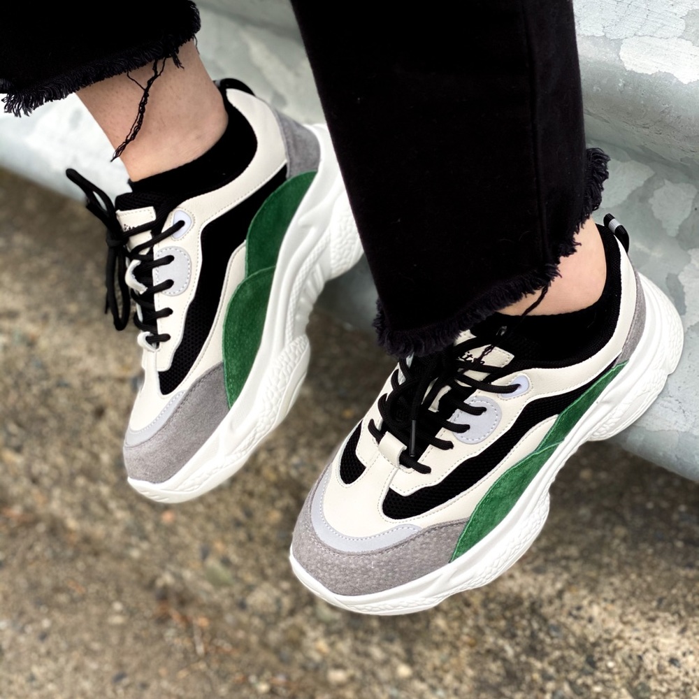Chunky Green Accent Women's Sneakers - Stylish Casual Comfort